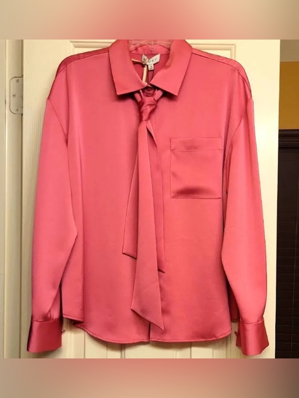 ✨💖 Gianni Bini x Jess Southern Satin Pussybow Blouse Fuchsia Pink Size 6 - Picture 9 of 9